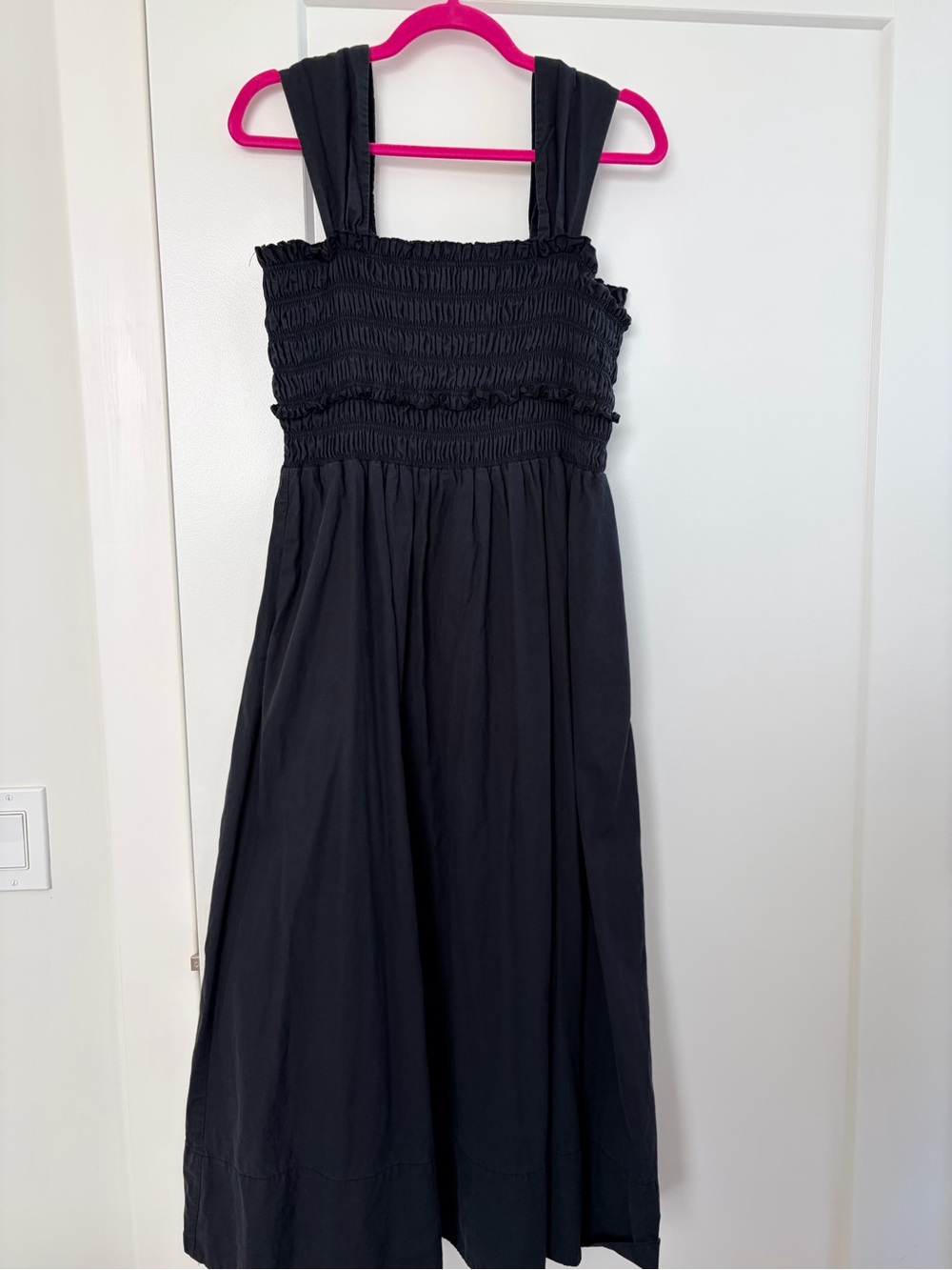 Club Monaco Black Smocked Midi Dress (L)